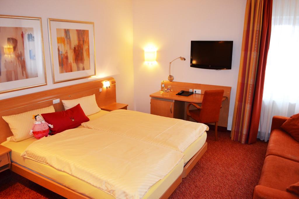 Hotel Witte-Konig Garrel Bilik gambar
